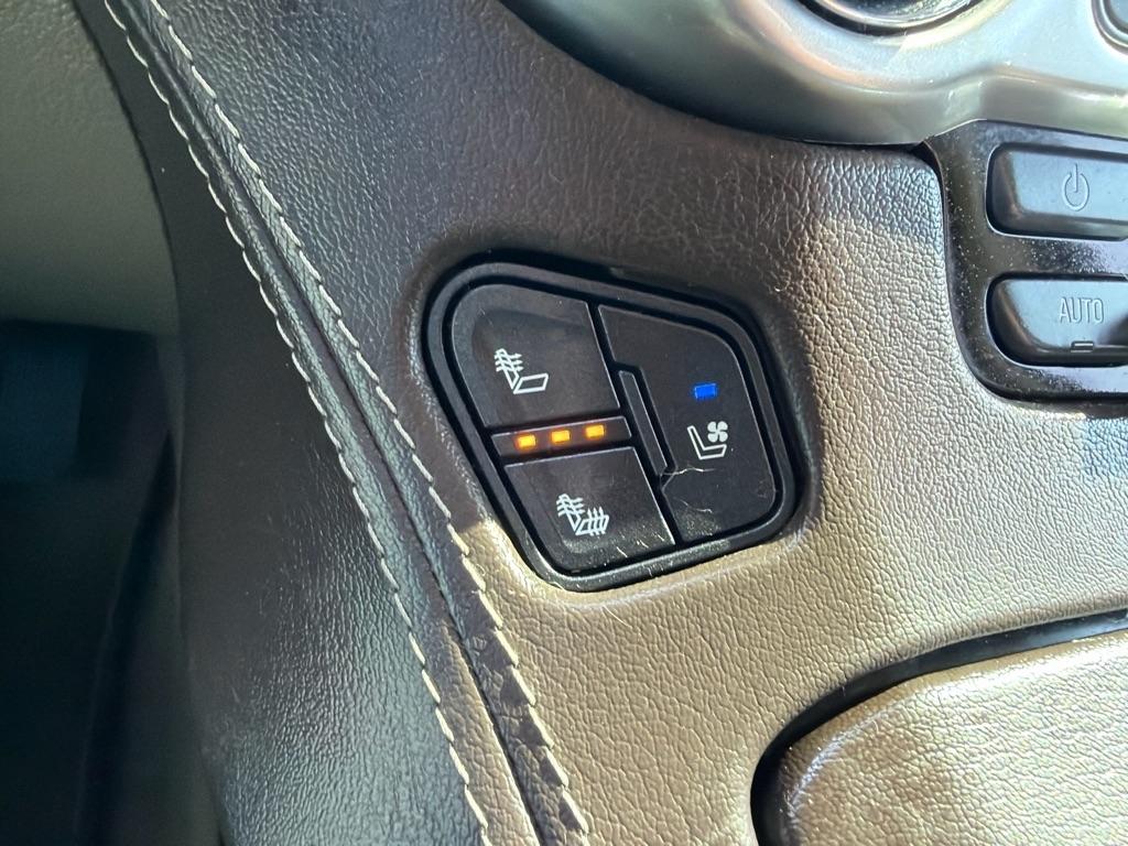 Chevrolet Tahoe 4WD 4dr Premier 2020