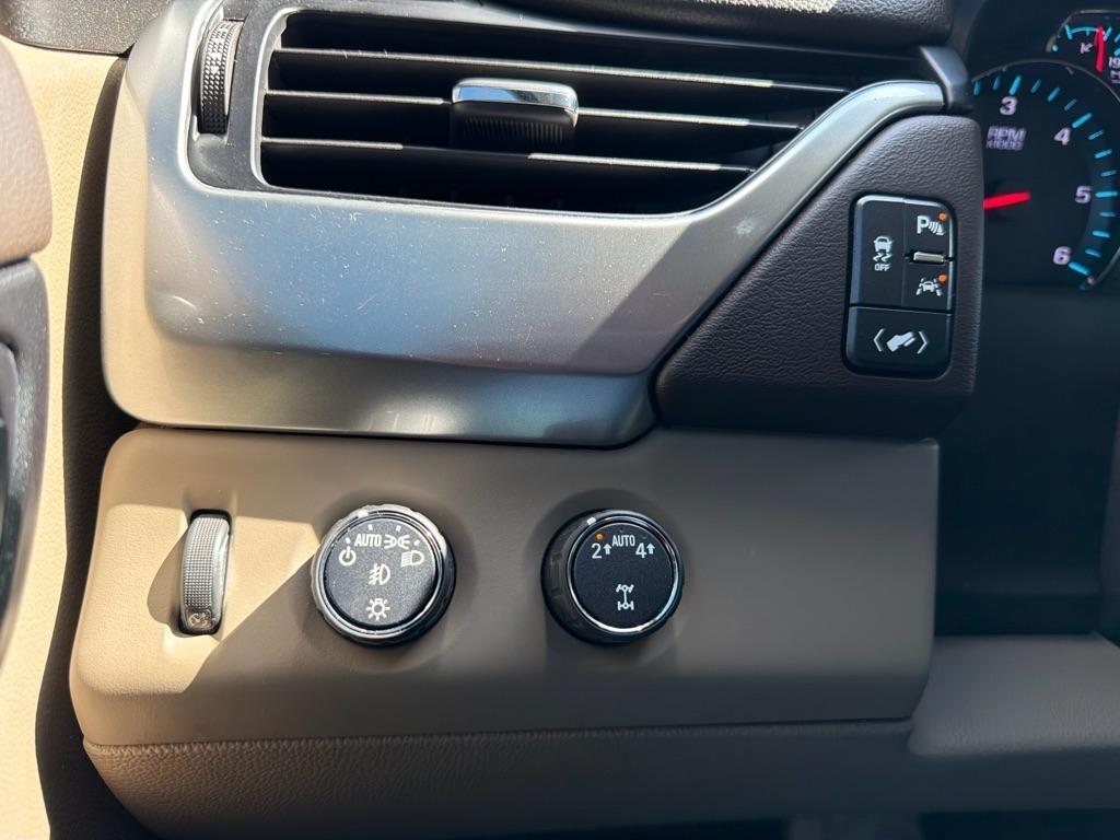 Chevrolet Tahoe 4WD 4dr Premier 2020