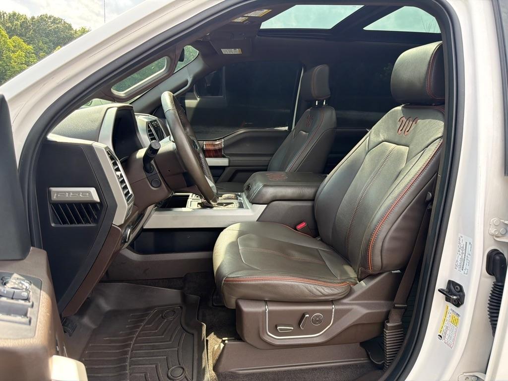 Ford F-150 4WD SuperCrew 145" King Ranch 2015