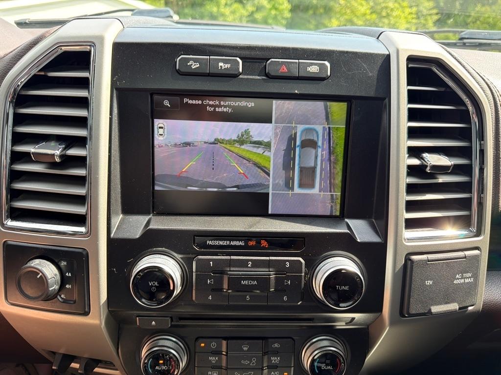 Ford F-150 4WD SuperCrew 145" King Ranch 2015