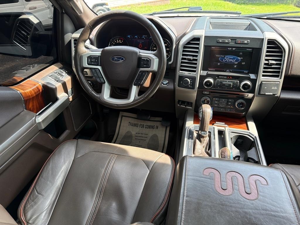 Ford F-150 4WD SuperCrew 145" King Ranch 2015