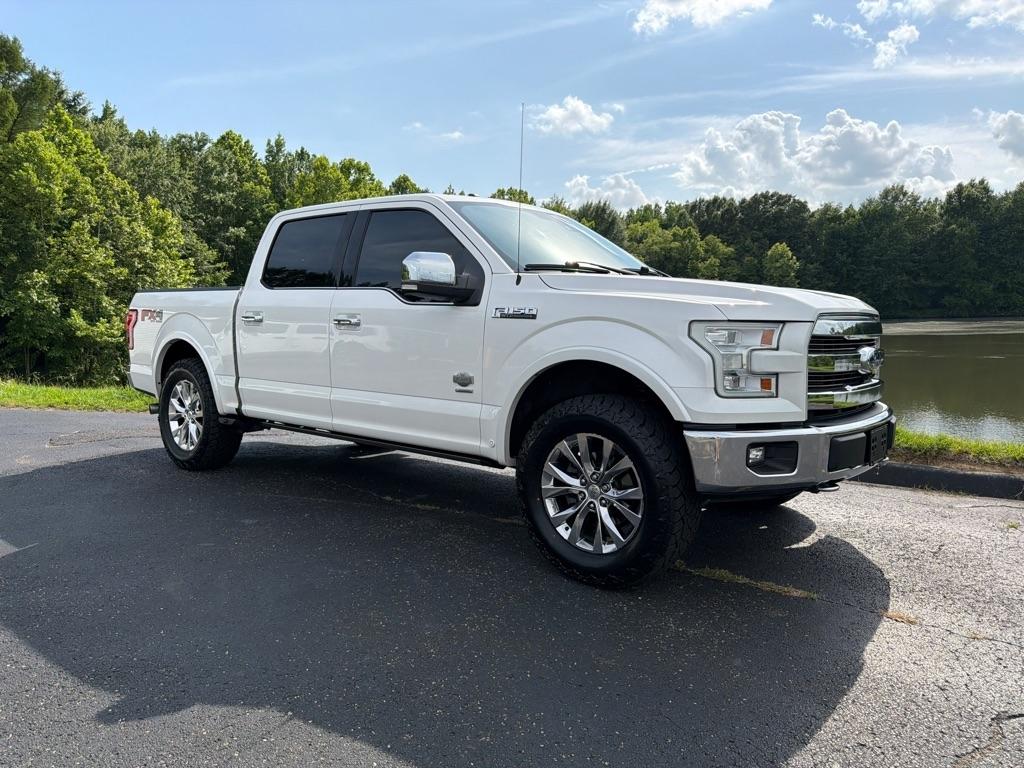 Ford F-150 4WD SuperCrew 145" King Ranch 2015