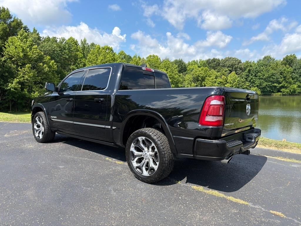 RAM 1500 Limited 4x4 Crew Cab 5'7" Box 2023