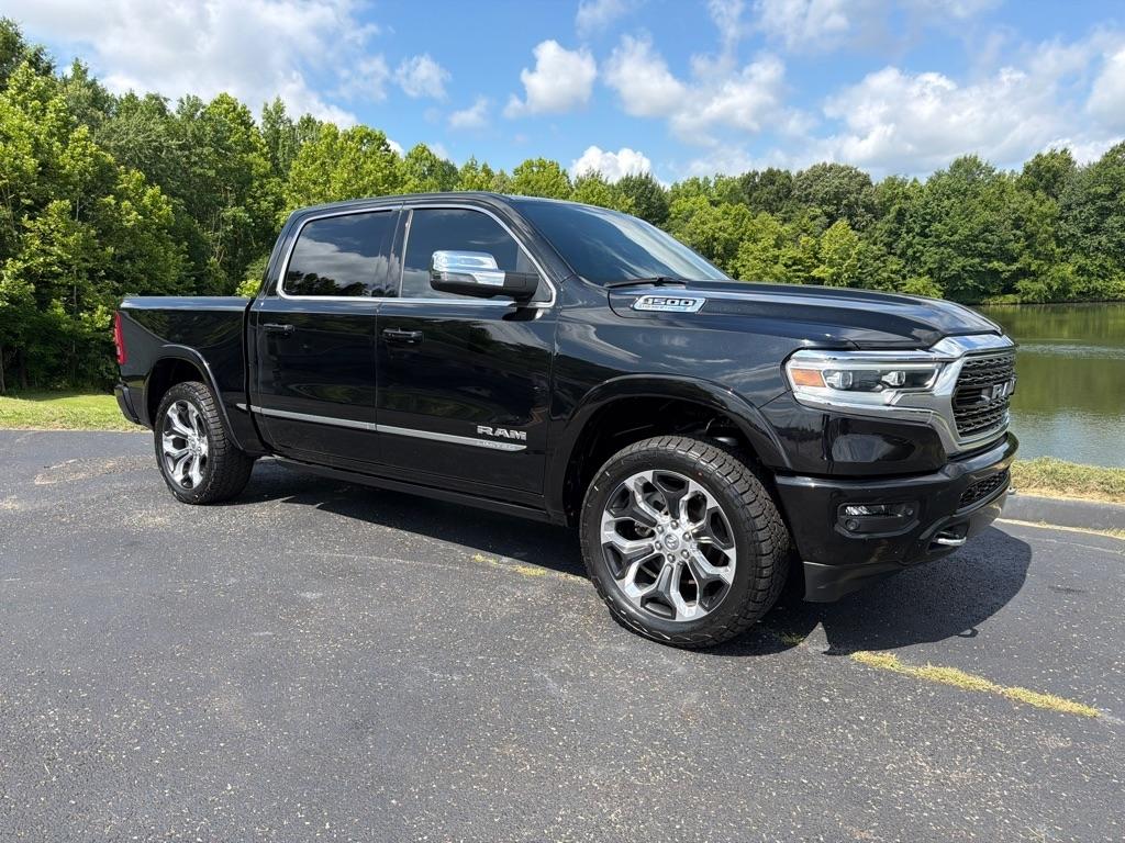 RAM 1500 Limited 4x4 Crew Cab 5'7" Box 2023
