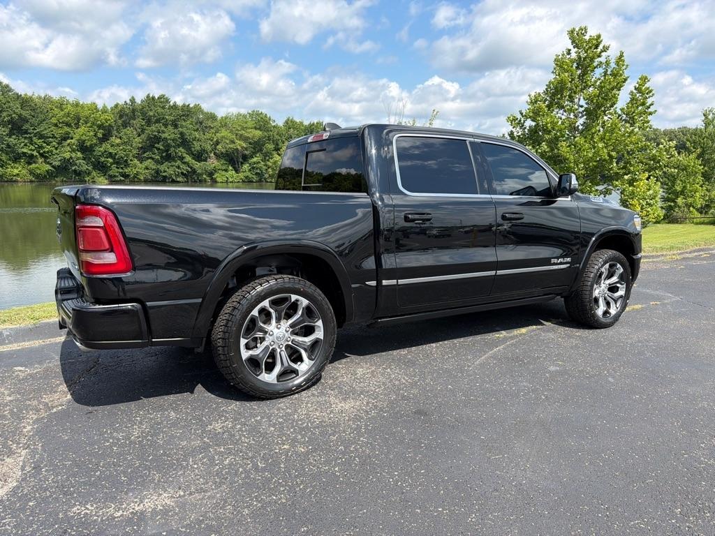 RAM 1500 Limited 4x4 Crew Cab 5'7" Box 2023