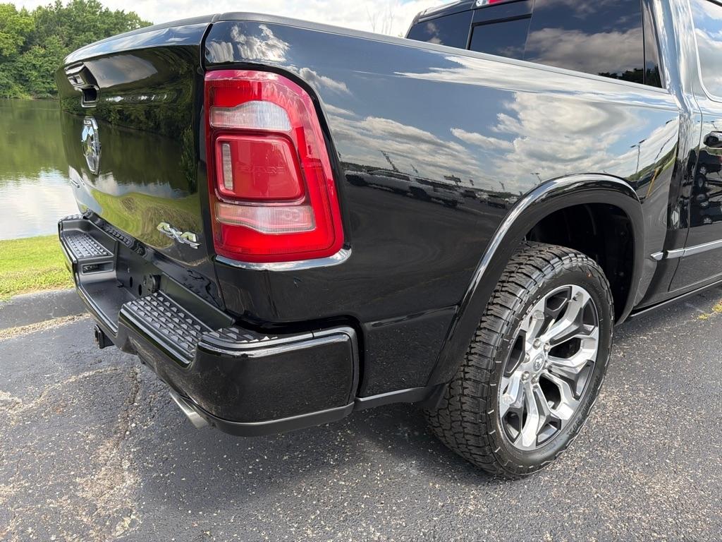 RAM 1500 Limited 4x4 Crew Cab 5'7" Box 2023