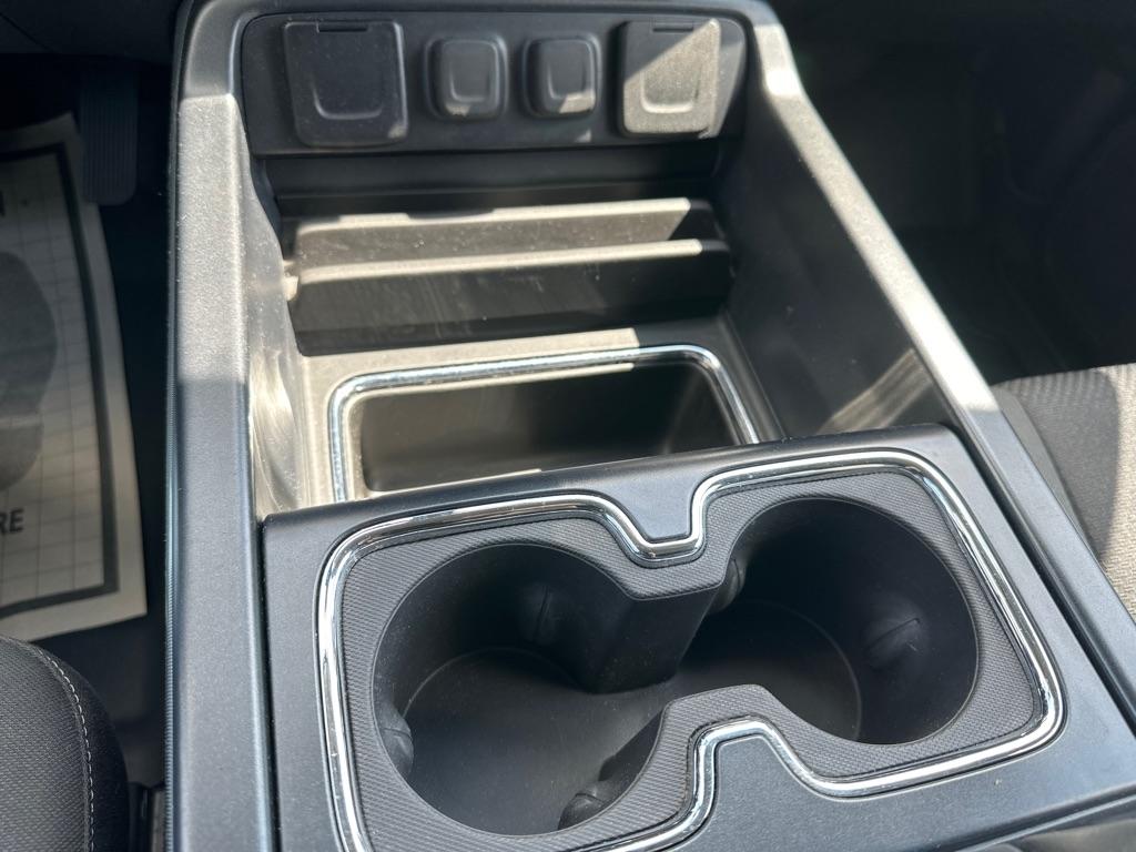 Chevrolet Silverado 1500 4WD Crew Cab 143.5" LT w/2LT 2018