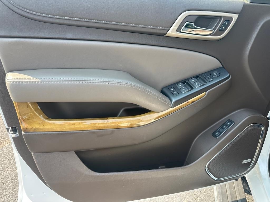 GMC Yukon 4WD 4dr Denali 2017