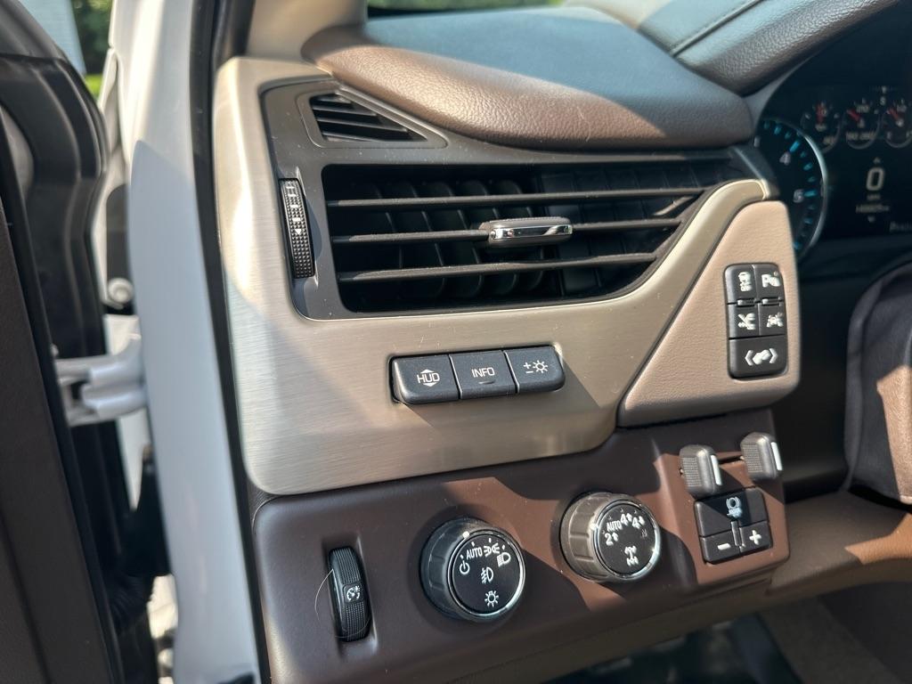GMC Yukon 4WD 4dr Denali 2017