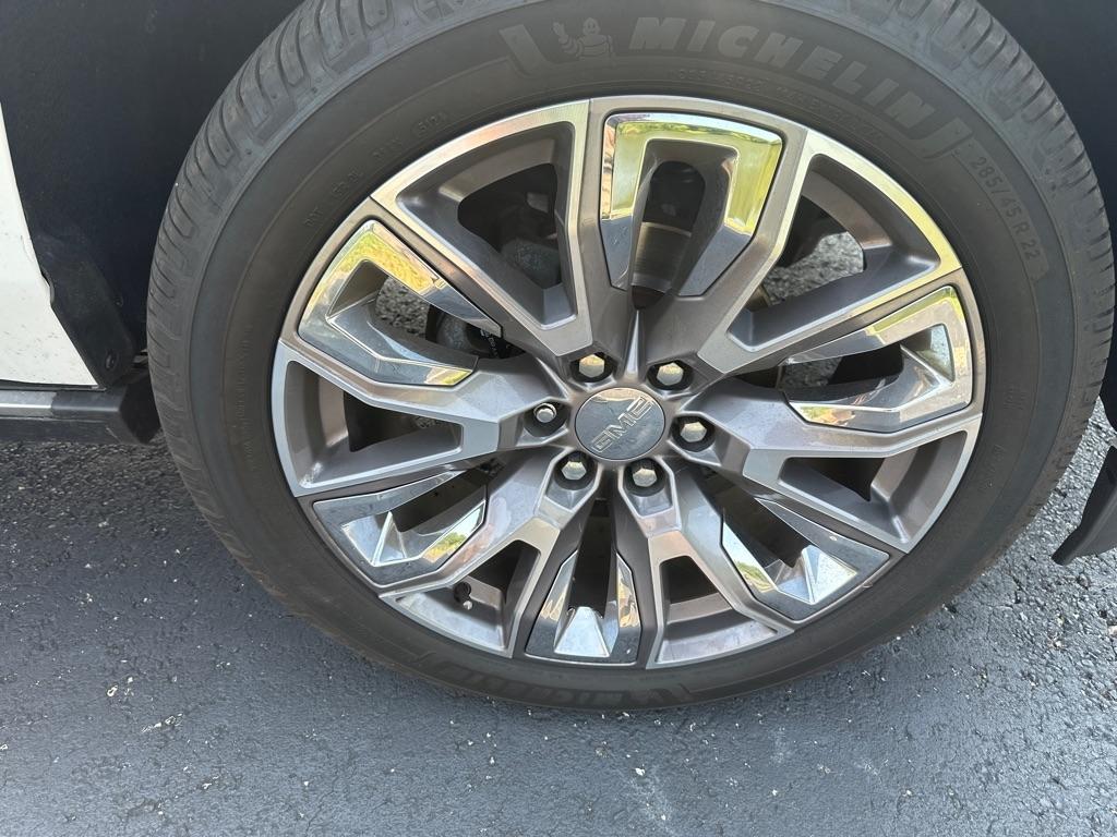 GMC Yukon 4WD 4dr Denali 2017