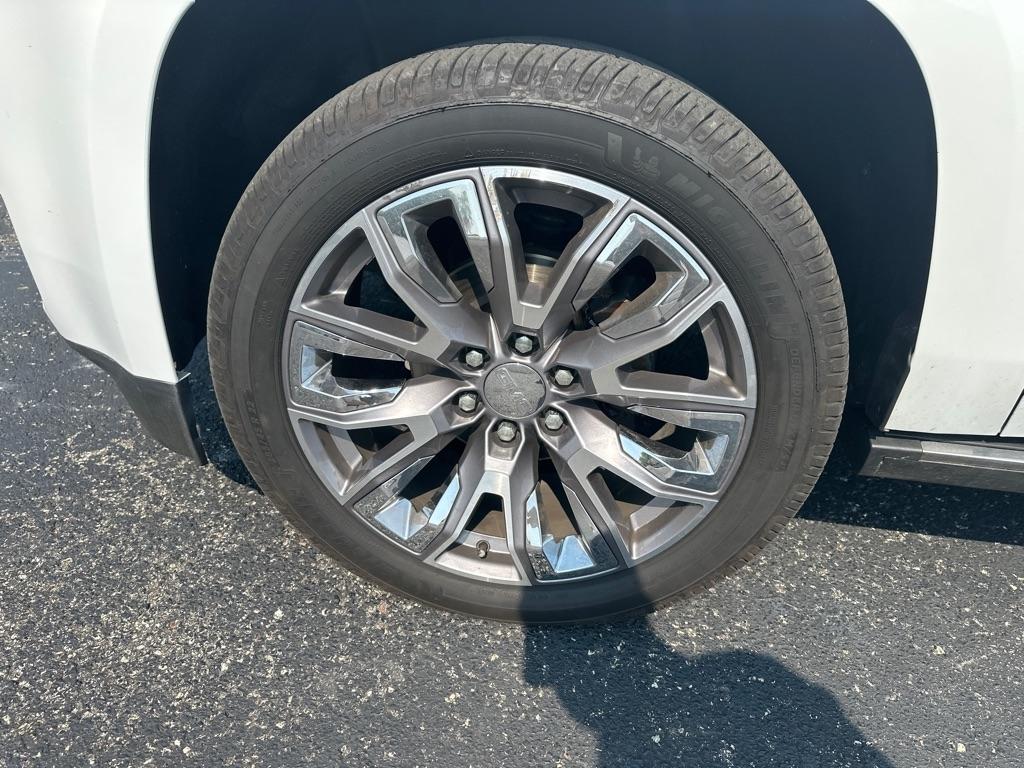 GMC Yukon 4WD 4dr Denali 2017