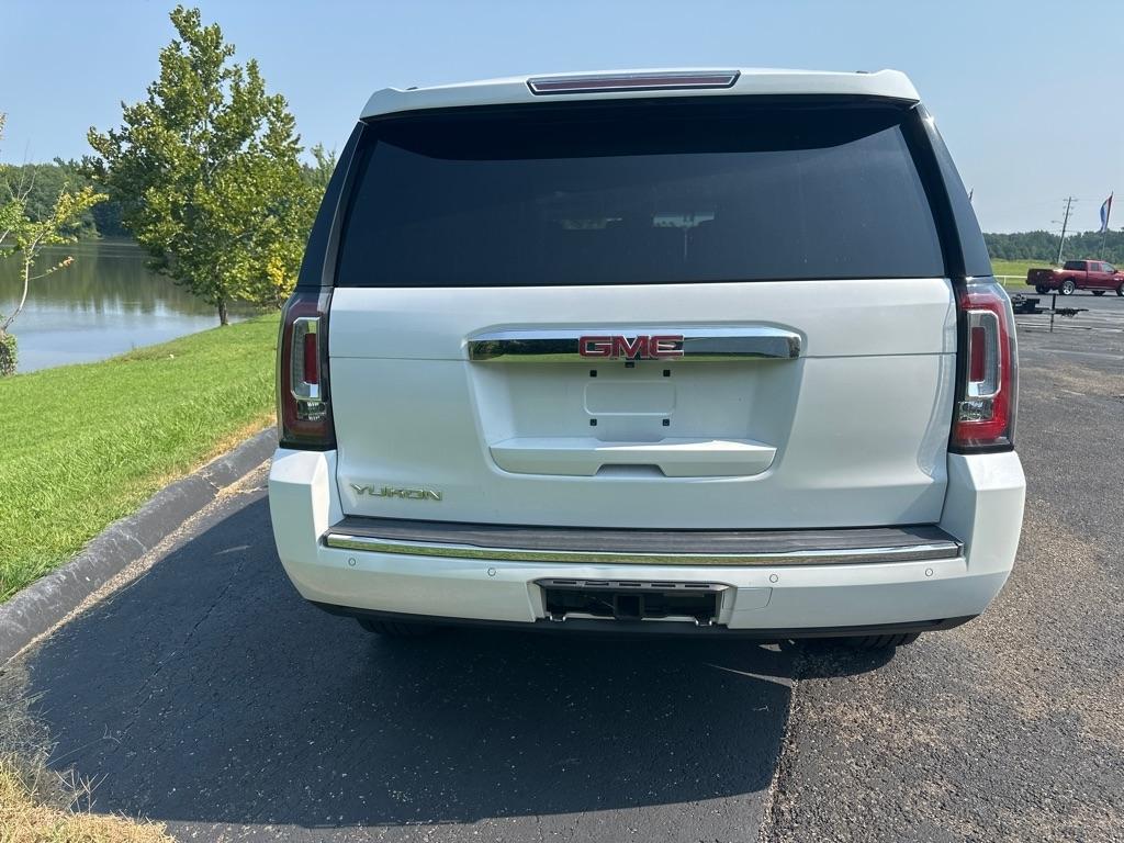 GMC Yukon 4WD 4dr Denali 2017