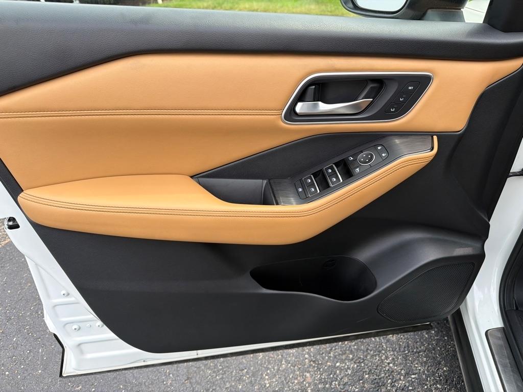 Nissan Rogue FWD Platinum 2021