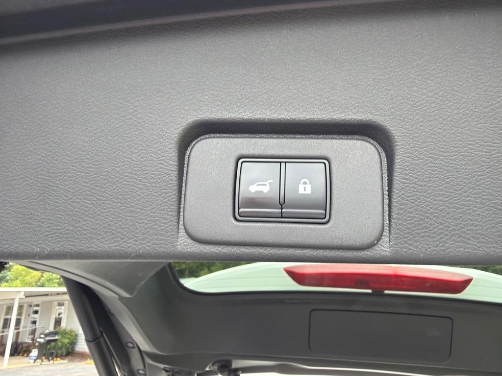 Nissan Rogue FWD Platinum 2021