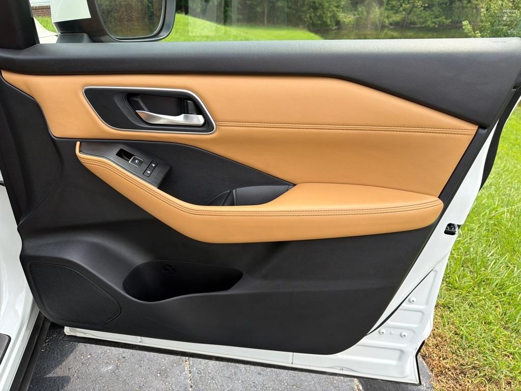 Nissan Rogue FWD Platinum 2021