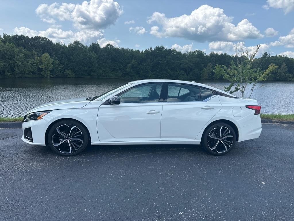 Nissan Altima 2.5 SR Sedan 2024