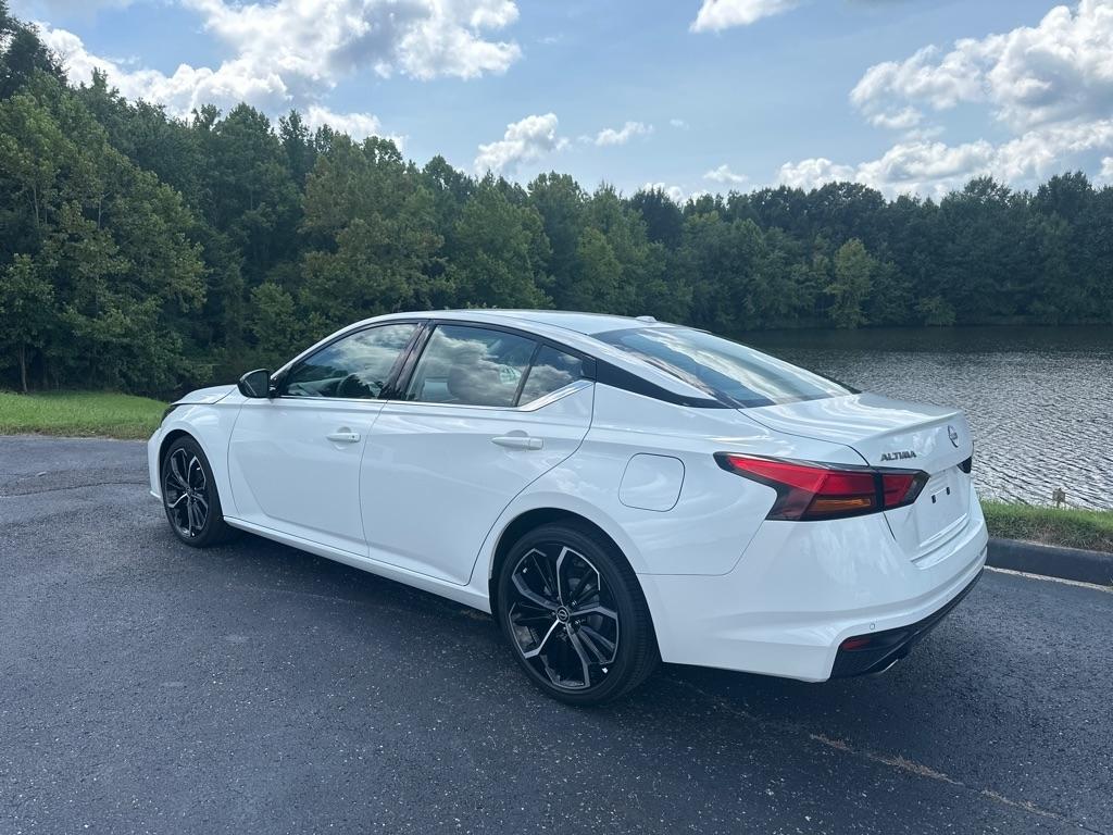 Nissan Altima 2.5 SR Sedan 2024