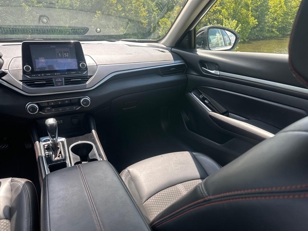 Nissan Altima 2.5 SR Sedan 2024