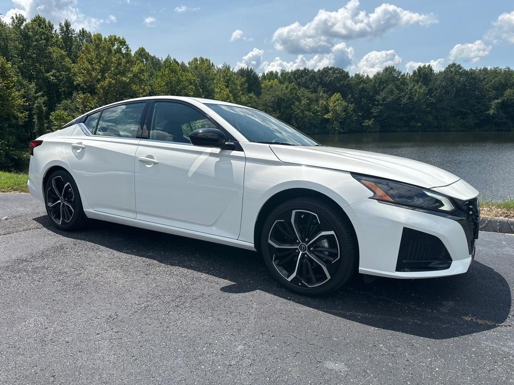 Nissan Altima 2.5 SR Sedan 2024