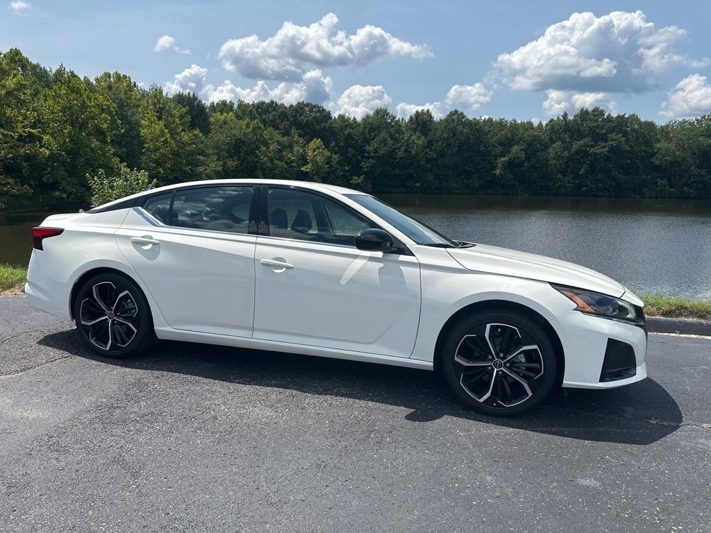 Nissan Altima 2.5 SR Sedan 2024