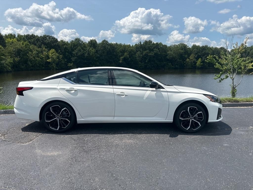 Nissan Altima 2.5 SR Sedan 2024