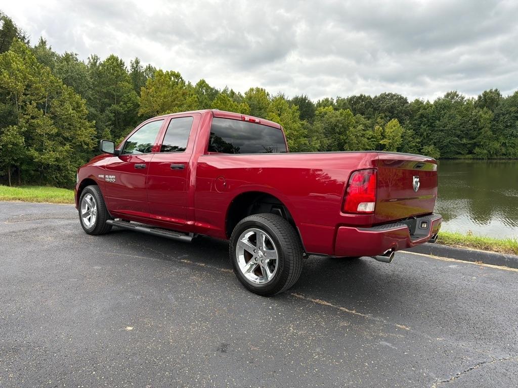 RAM 1500 2WD Quad Cab 140.5" Express 2014