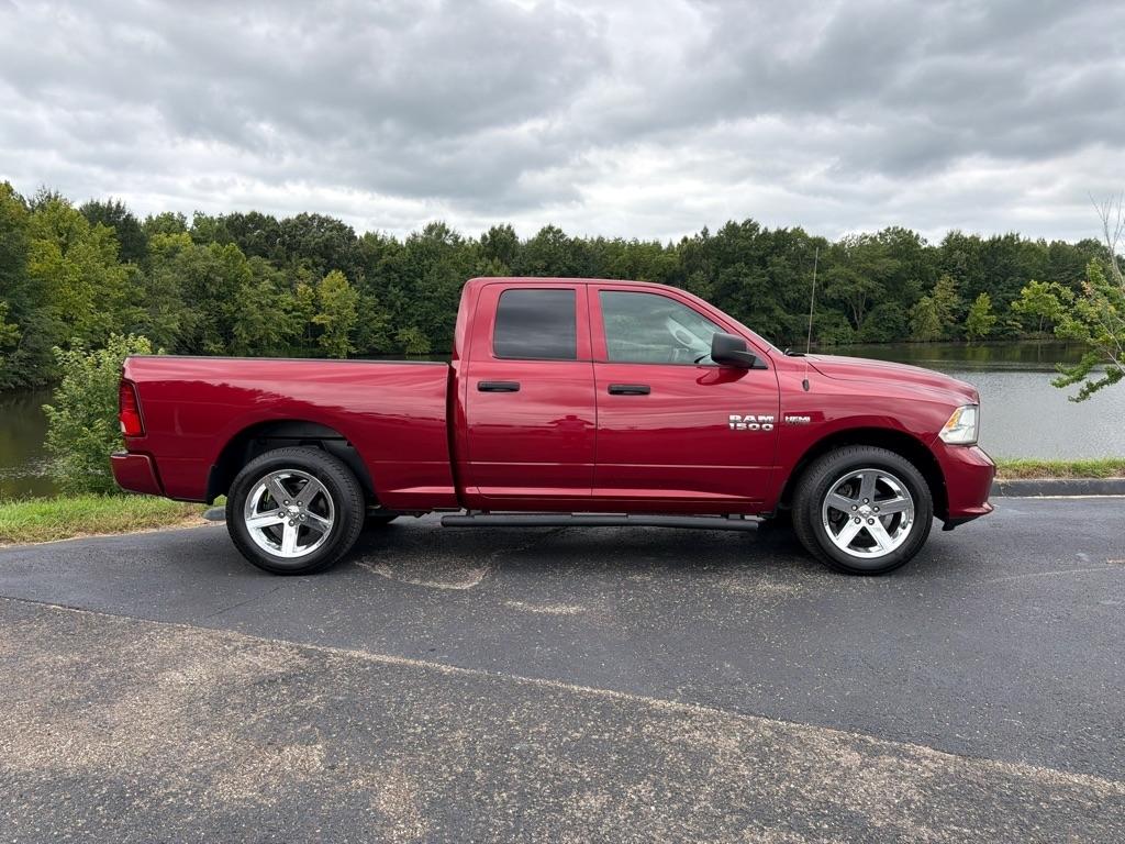 RAM 1500 2WD Quad Cab 140.5" Express 2014