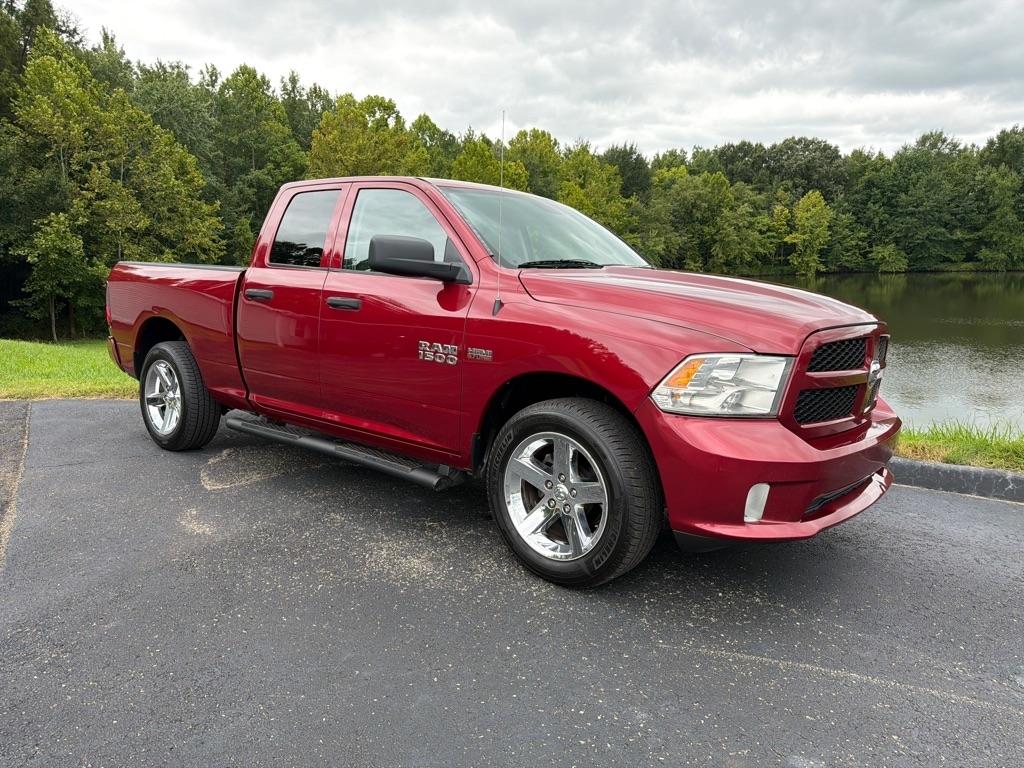 RAM 1500 2WD Quad Cab 140.5" Express 2014