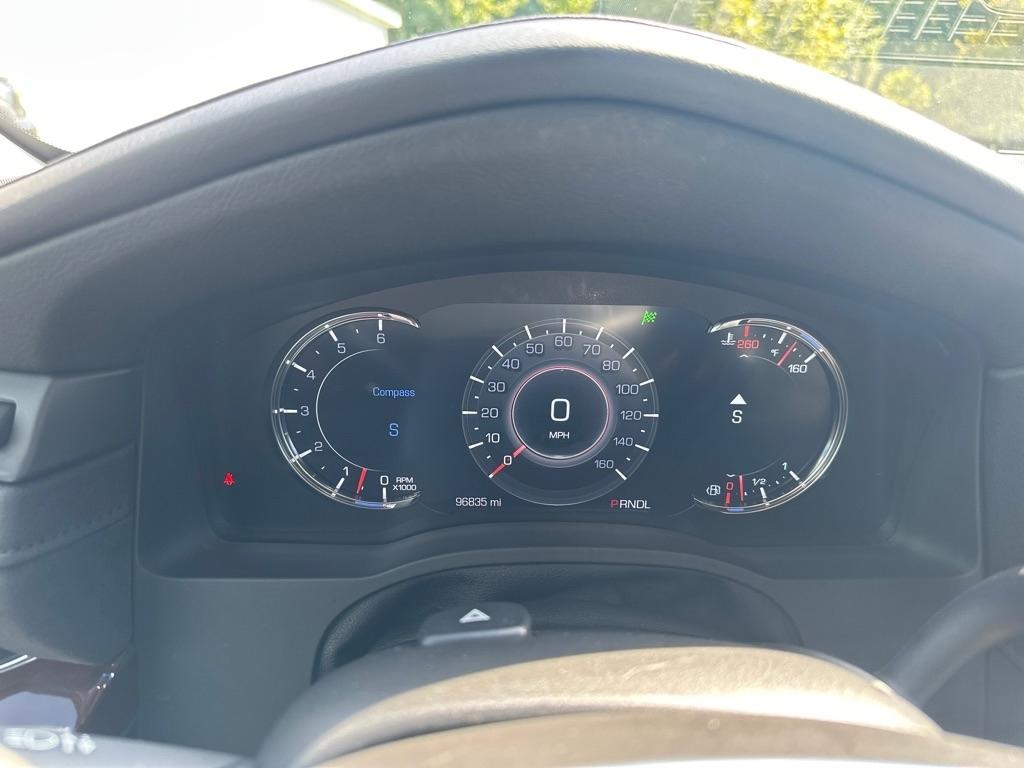 Cadillac Escalade 2WD 4dr Luxury 2020