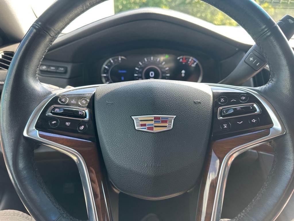 Cadillac Escalade 2WD 4dr Luxury 2020