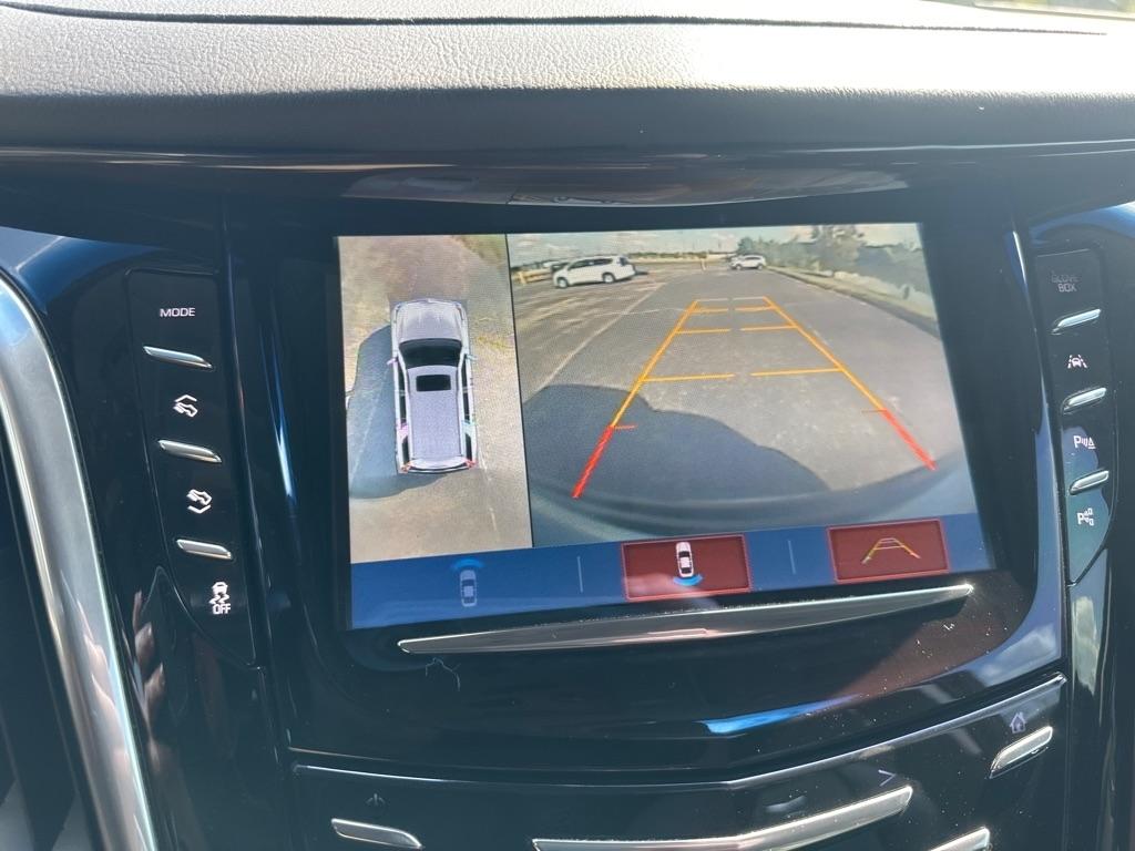 Cadillac Escalade 2WD 4dr Luxury 2020