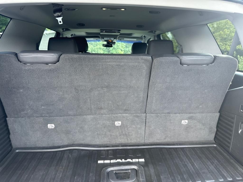 Cadillac Escalade 2WD 4dr Luxury 2020