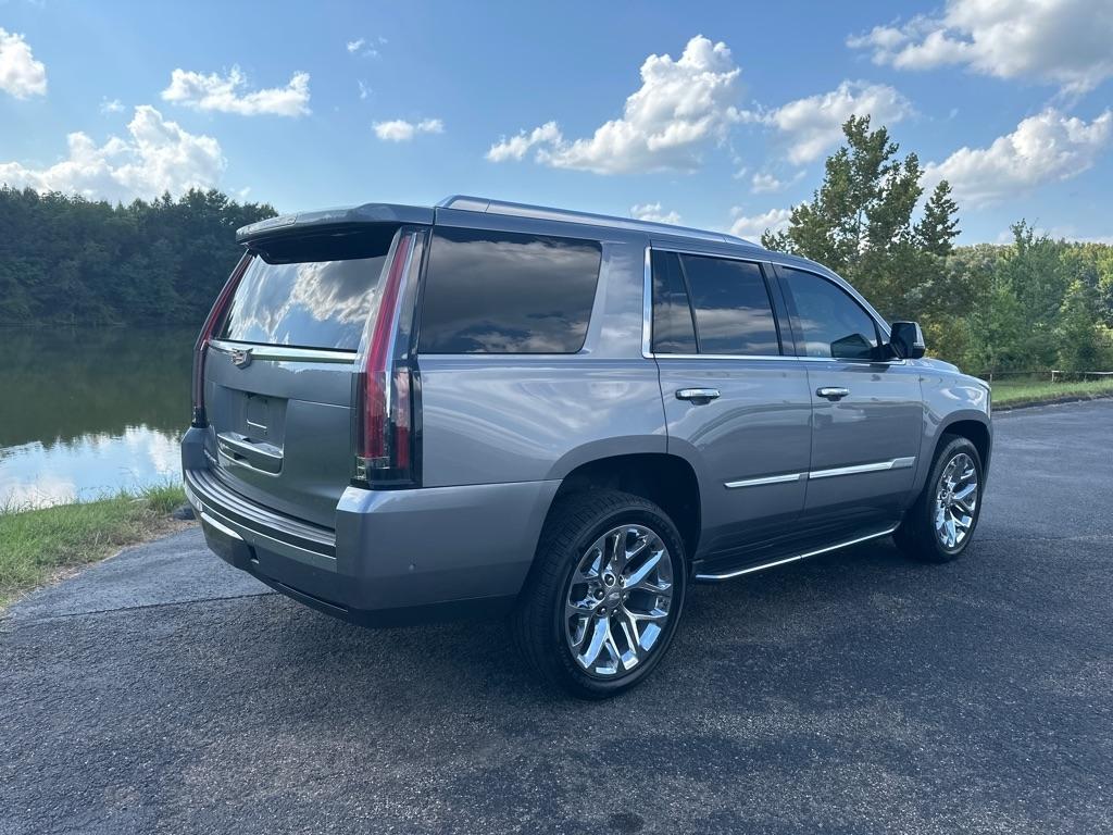 Cadillac Escalade 2WD 4dr Luxury 2020