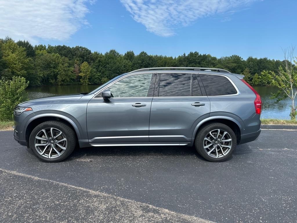 Volvo XC90 T6 AWD 7-Passenger Momentum 2018
