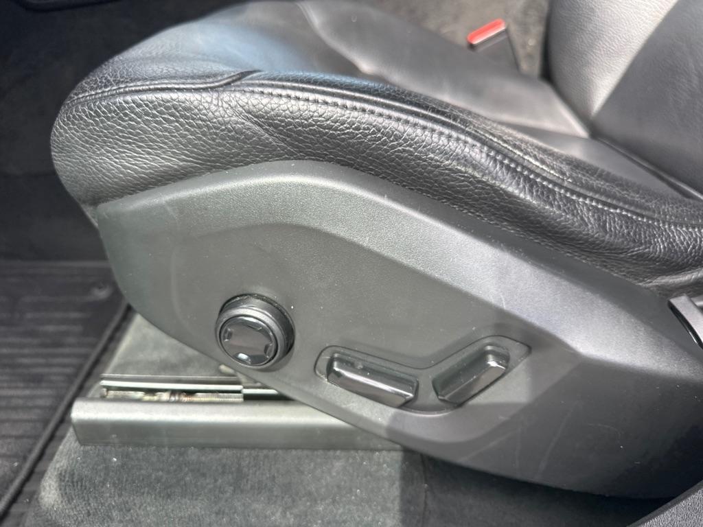 Volvo XC90 T6 AWD 7-Passenger Momentum 2018