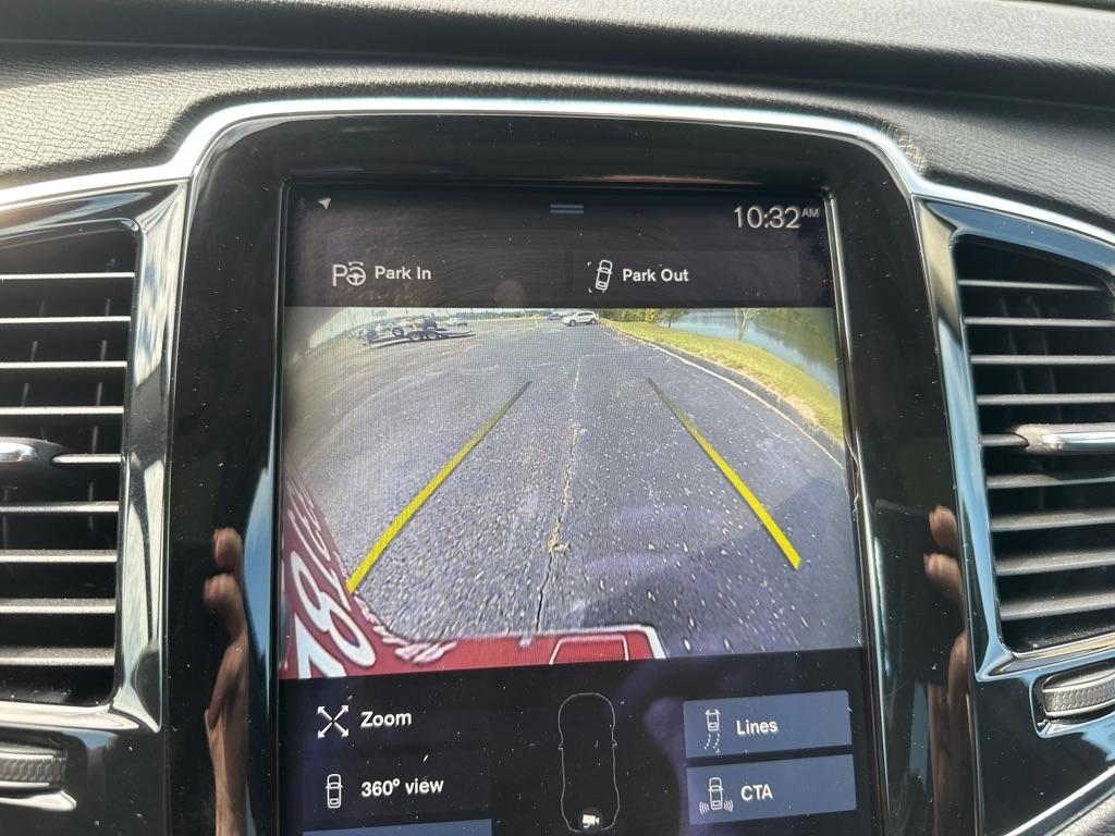 Volvo XC90 T6 AWD 7-Passenger Momentum 2018