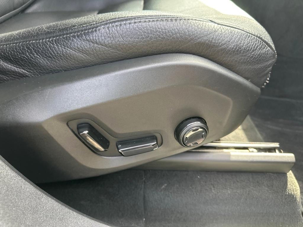 Volvo XC90 T6 AWD 7-Passenger Momentum 2018