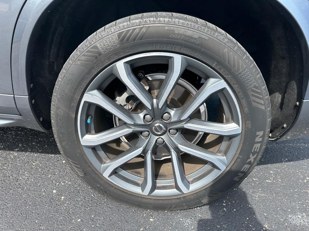 Volvo XC90 T6 AWD 7-Passenger Momentum 2018
