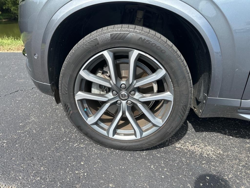 Volvo XC90 T6 AWD 7-Passenger Momentum 2018