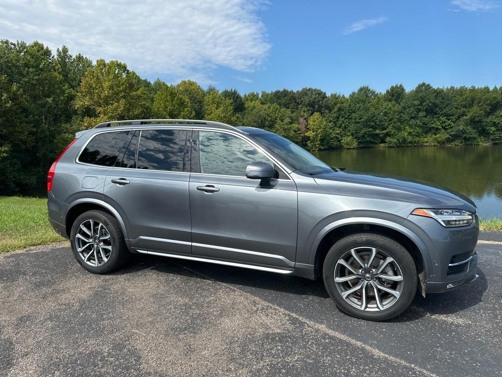 Volvo XC90 T6 AWD 7-Passenger Momentum 2018