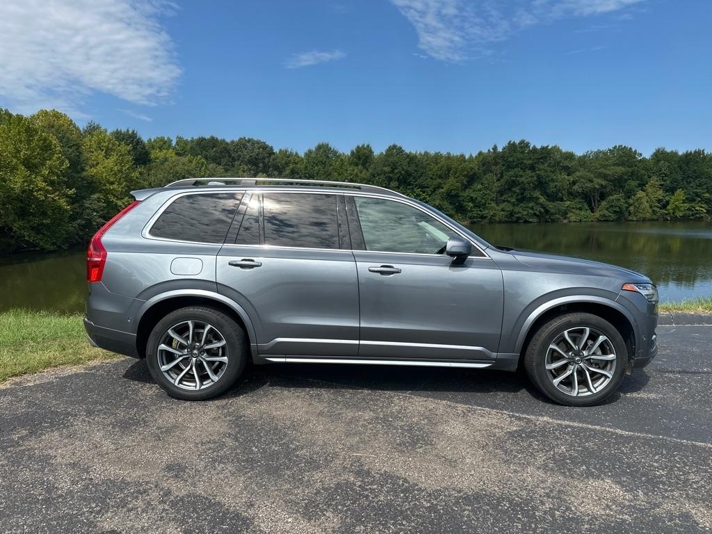 Volvo XC90 T6 AWD 7-Passenger Momentum 2018