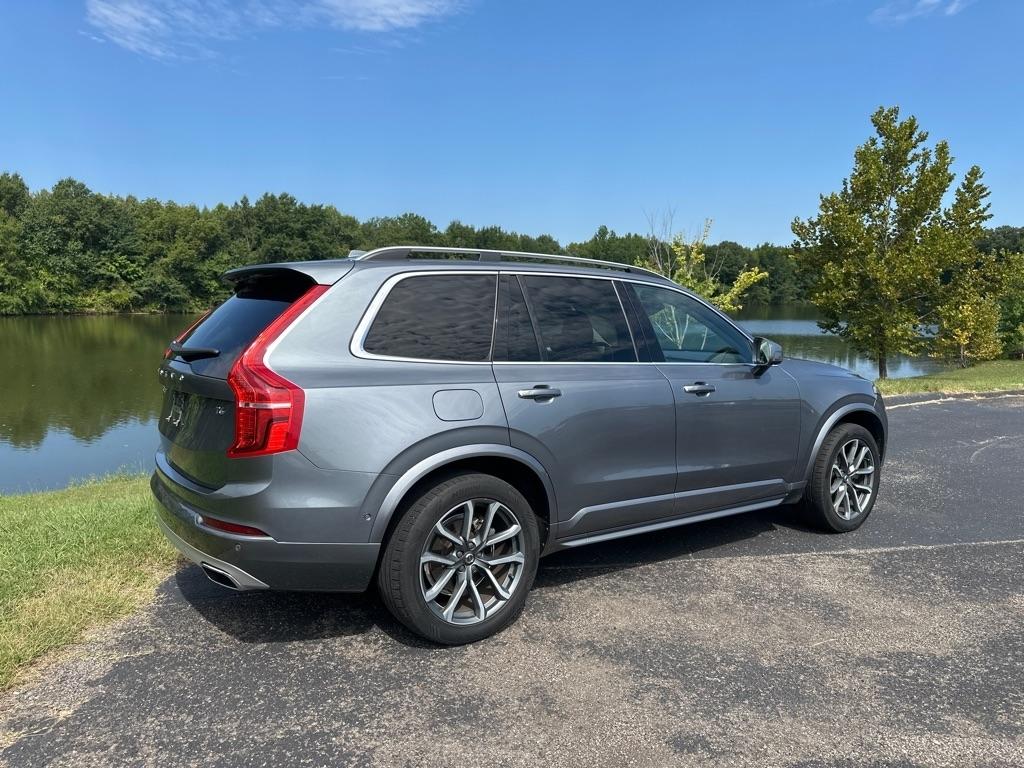 Volvo XC90 T6 AWD 7-Passenger Momentum 2018