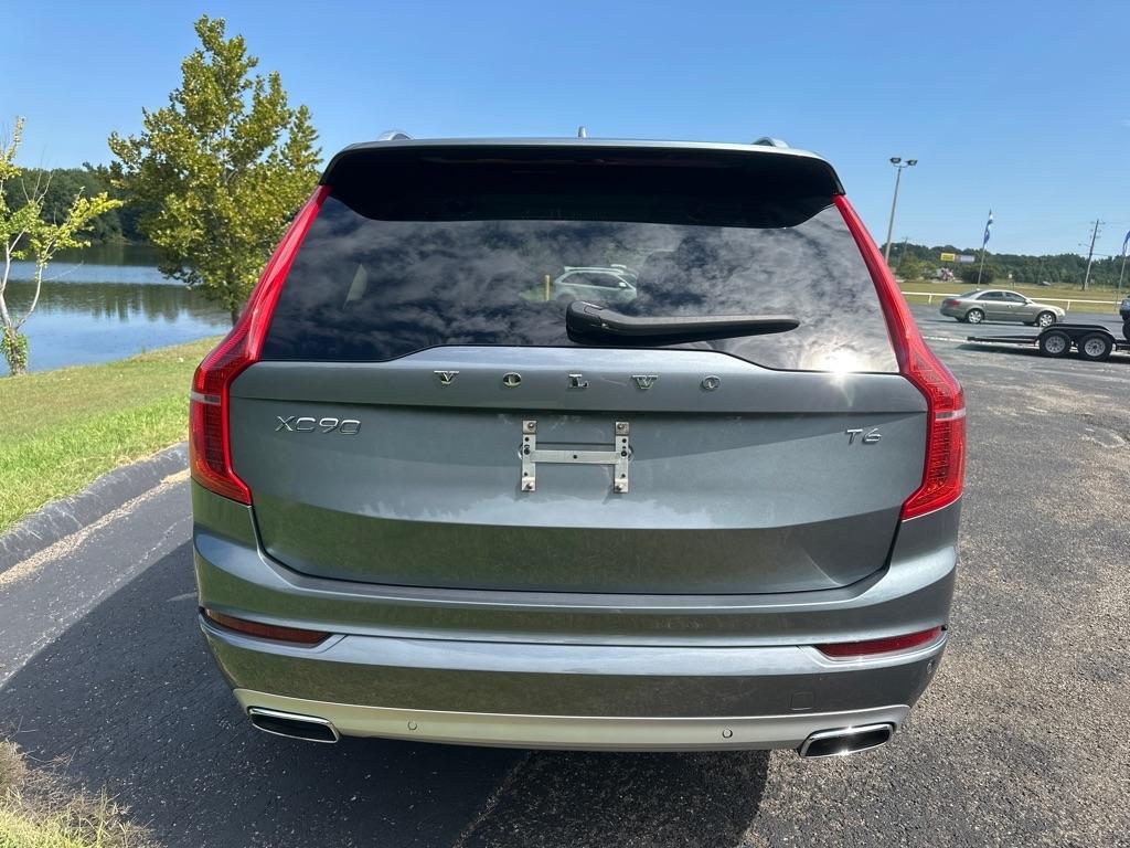 Volvo XC90 T6 AWD 7-Passenger Momentum 2018