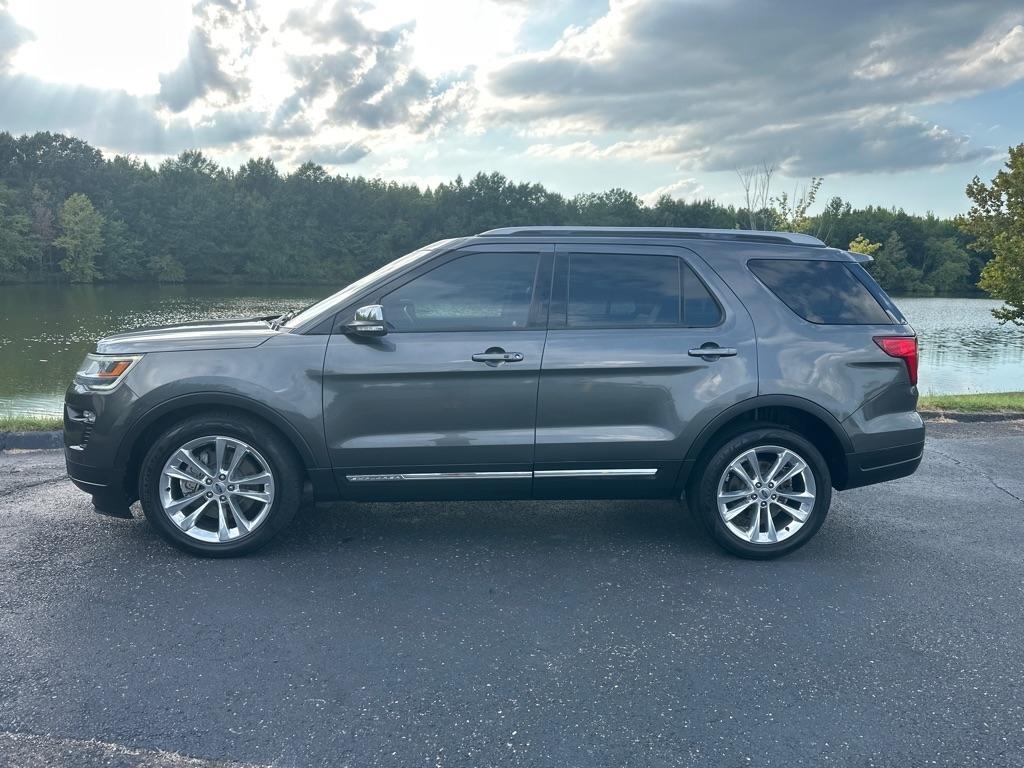 Ford Explorer XLT FWD 2019