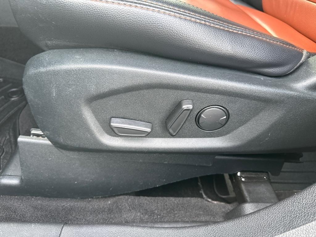 Ford Explorer XLT FWD 2019