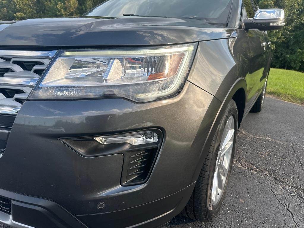 Ford Explorer XLT FWD 2019