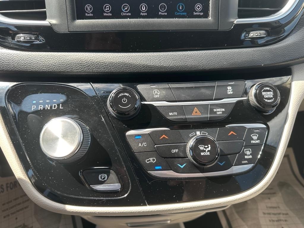 Chrysler Voyager LXI FWD 2021