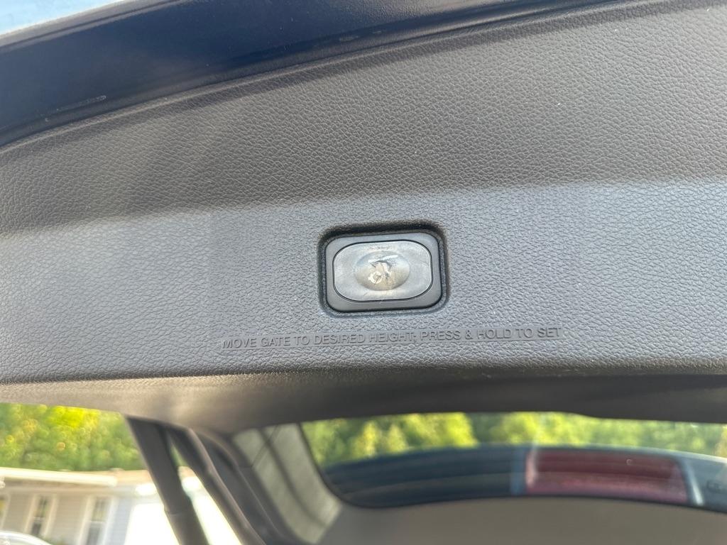 Ford Explorer FWD 4dr XLT 2014