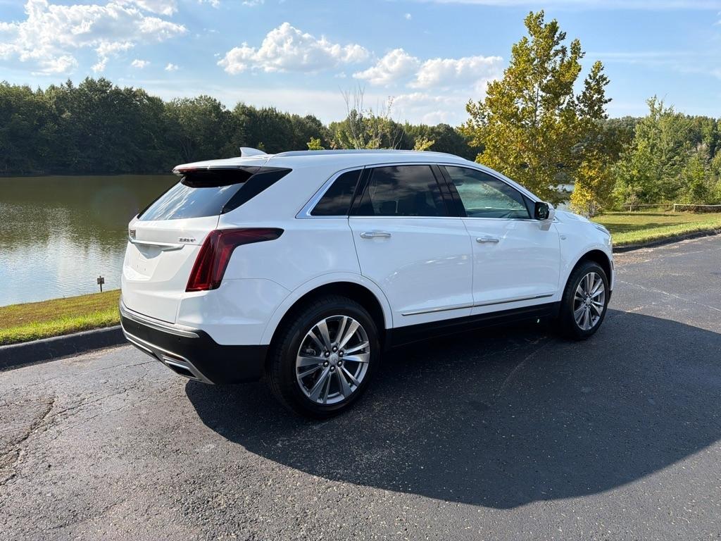Cadillac XT5 FWD 4dr Premium Luxury 2024