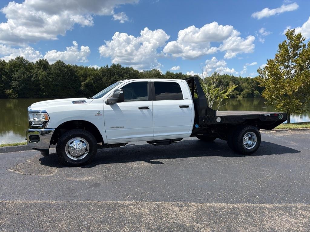 RAM 3500 Chassis Cab SLT 4WD Crew Cab 60" CA 172.4" WB 2024